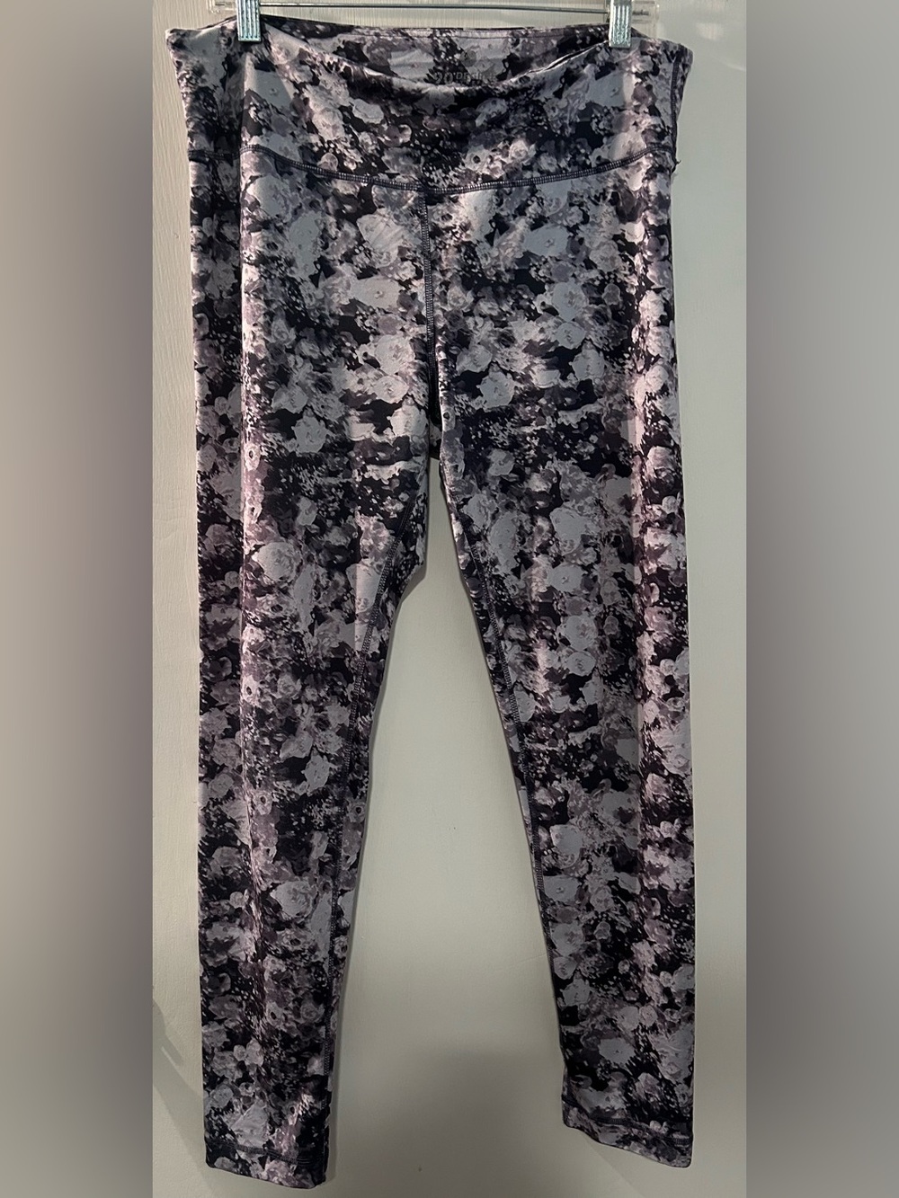 90 Degree By Reflex Black & Gray Floral Performance Leggings Size XL
